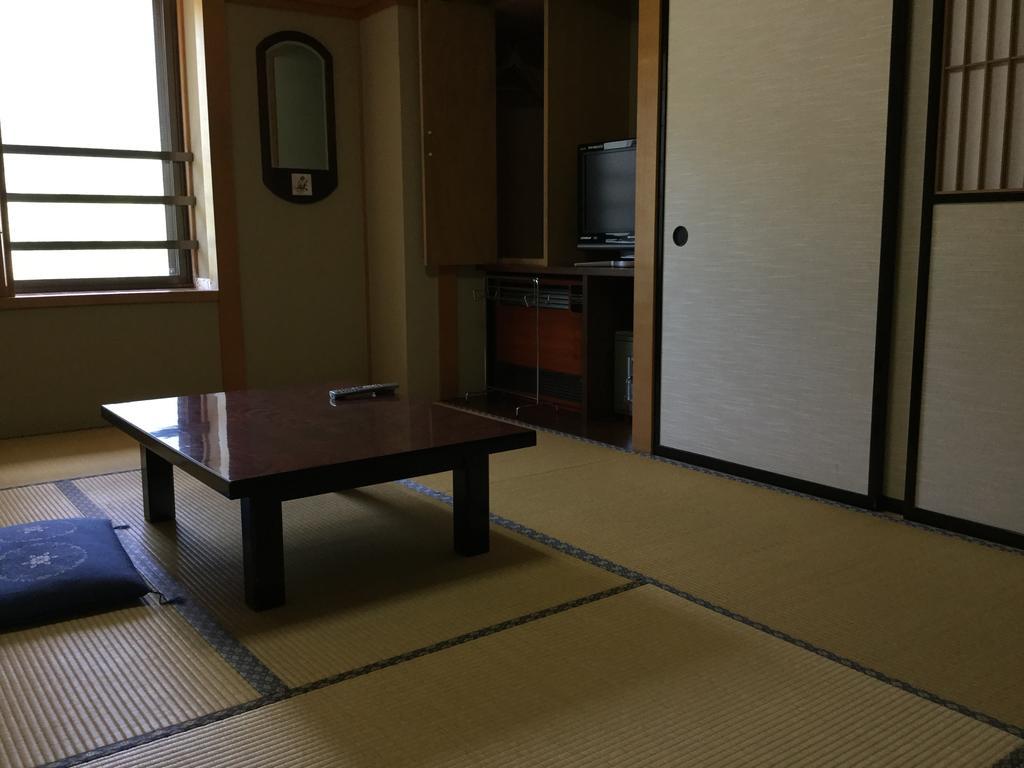 Hotel Yunosato Takayama  Esterno foto