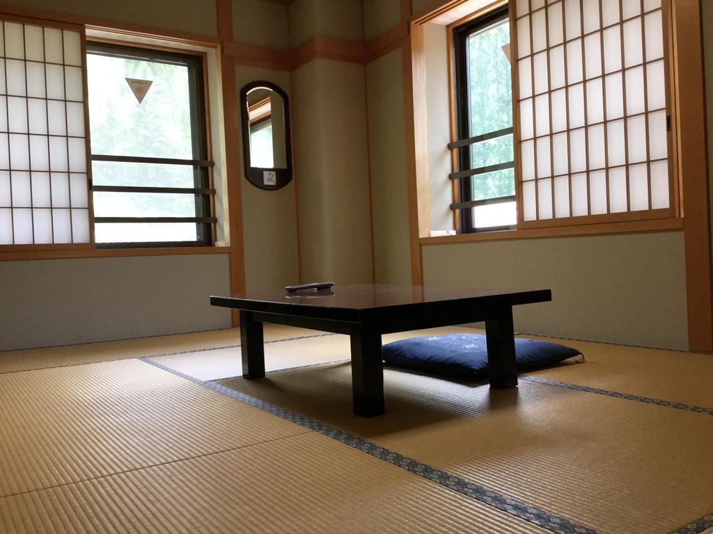 Hotel Yunosato Takayama  Esterno foto